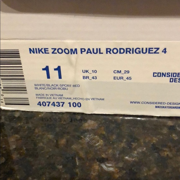 NWT Nike Zoom Low Top Sneakers! - Picture 6 of 7